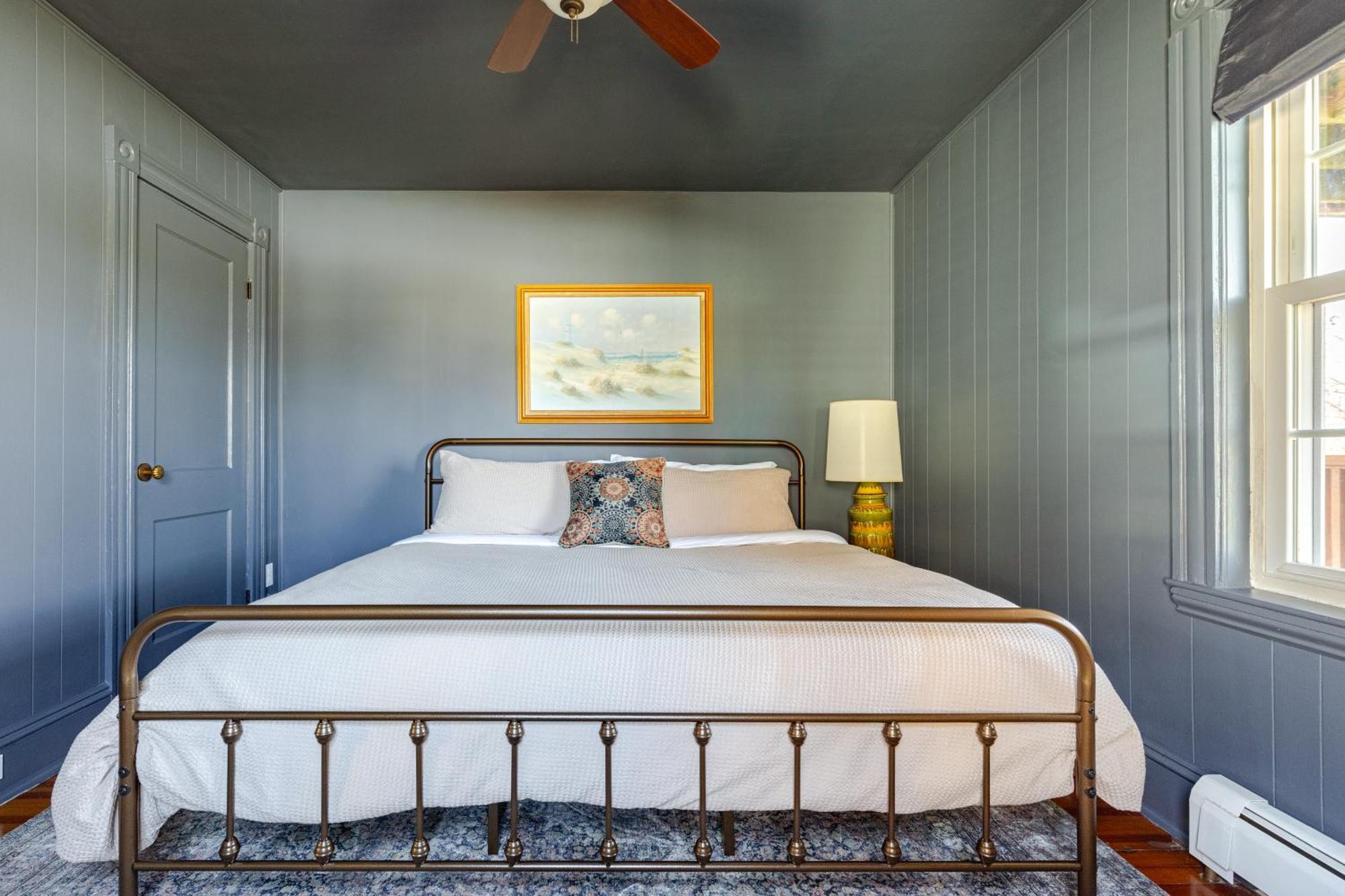 Moody Salem Home Away From Home Luaran gambar